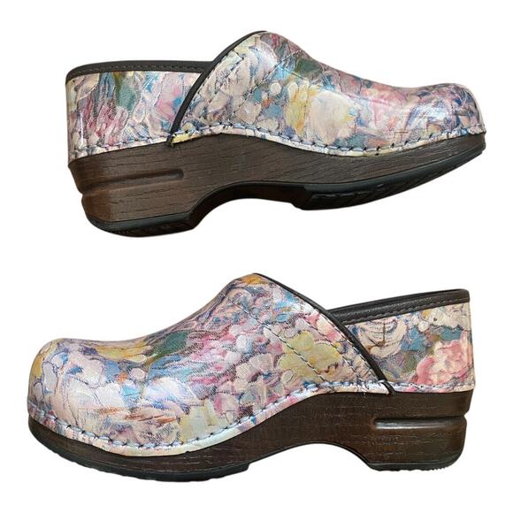 Dansko XP Slip Resistant Clog Nurse Shoes Womens Size EUR 35 US5 Slip On Comfort - Picture 1 of 16